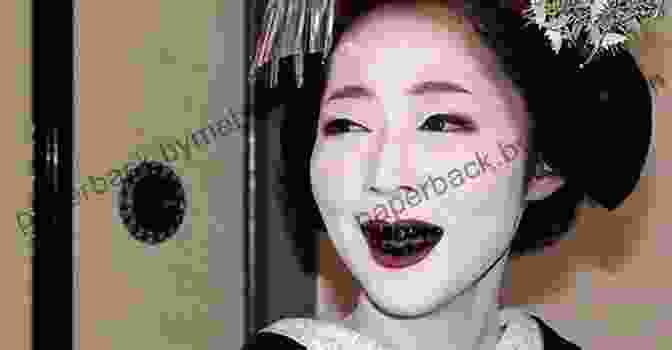 Japanese Women With Blackened Teeth, Traditional Ohaguro Practice Ancient Cultures (Weird True Facts)