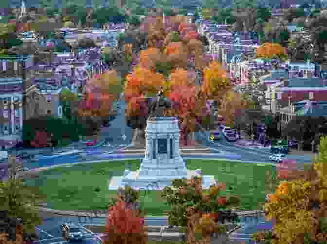 The Historic Monument Avenue In Richmond, Virginia Richmond: A Historic Walking Tour (Images Of America)